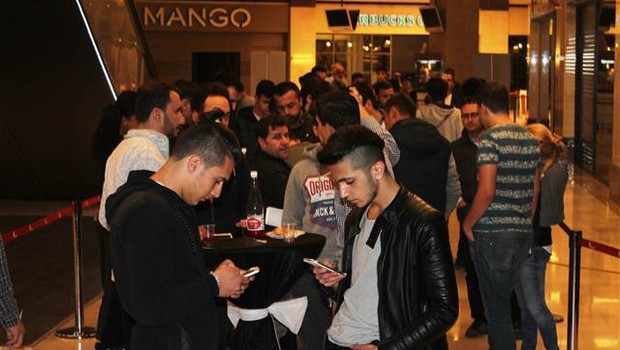 iPhone 7 Türkiye'de satışa çıktı