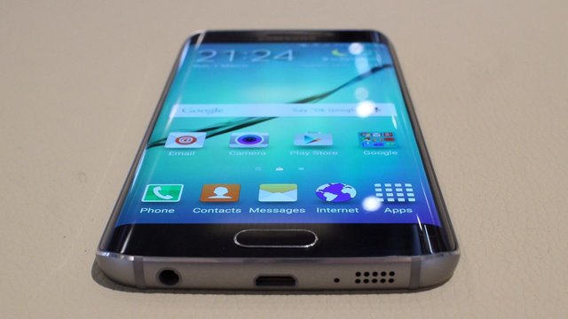 Galaxy S7 Edge'de ilk sorun ortaya çıktı