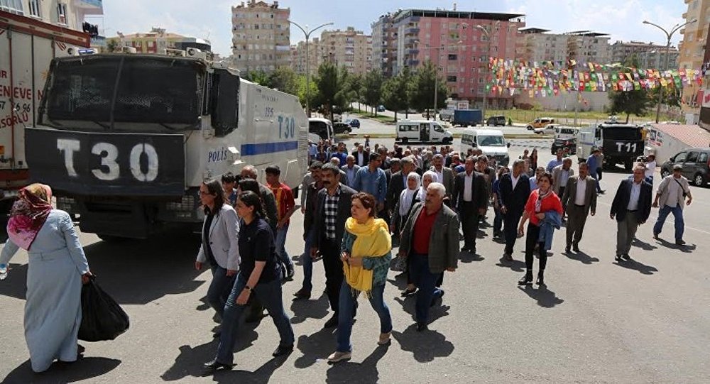 Diyarbakır'da HDP'nin çağrısı yanıtsız kaldı