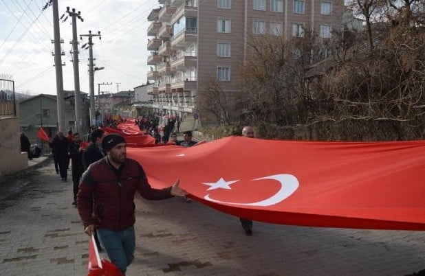 Diyarbakır'da teröre tepki mitingi