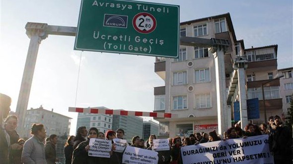 Avrasya Tüneli'ni protesto ettiler