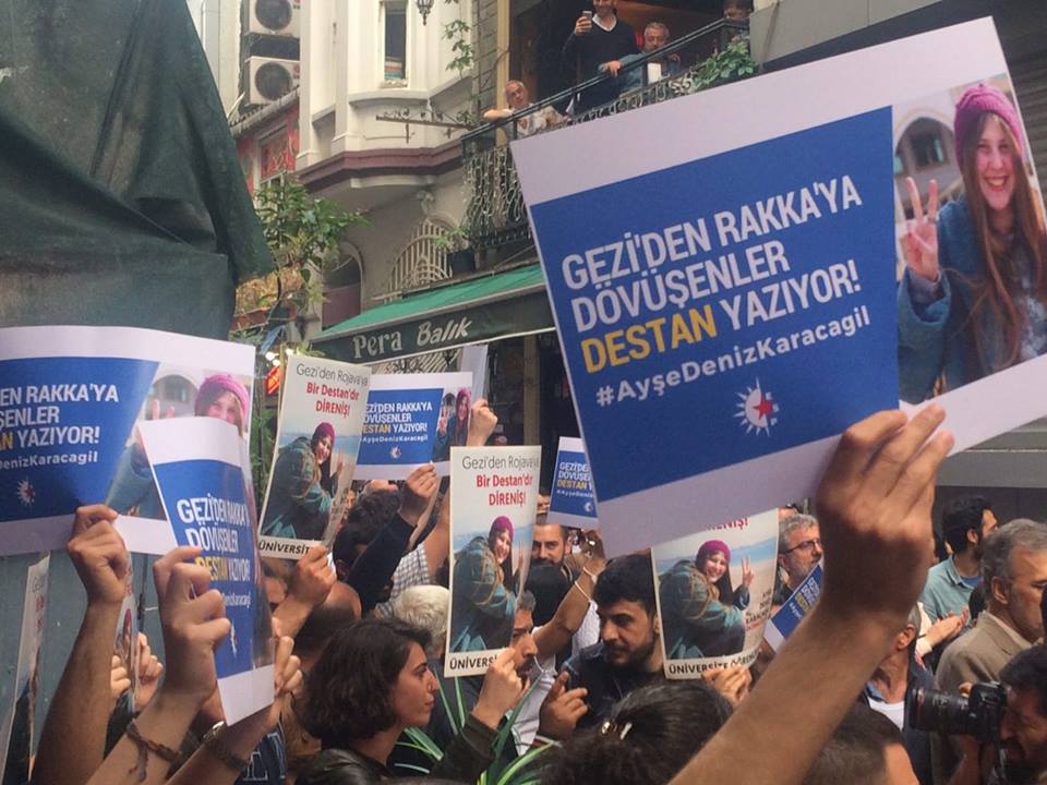 HDP ve CHP'li vekiller kırmızı yularlı terörist için yürüdü