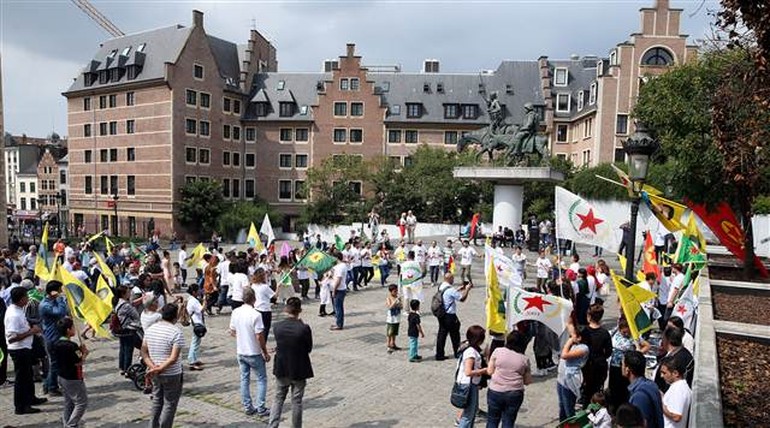 Belçika, PKK'ya gösteri yapmaları için izin verdi