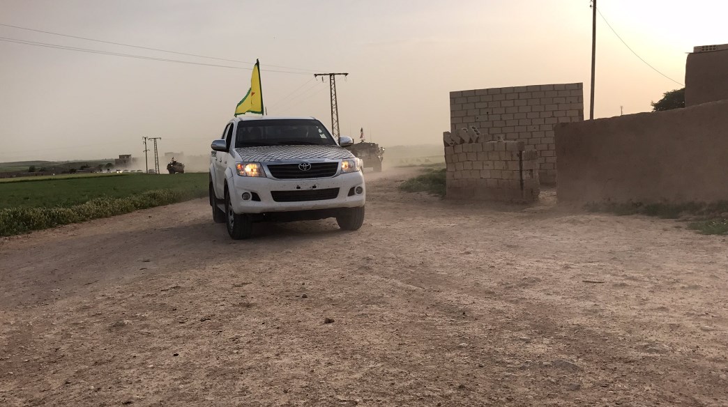 YPG'li teröristler ABD'ye trip attı