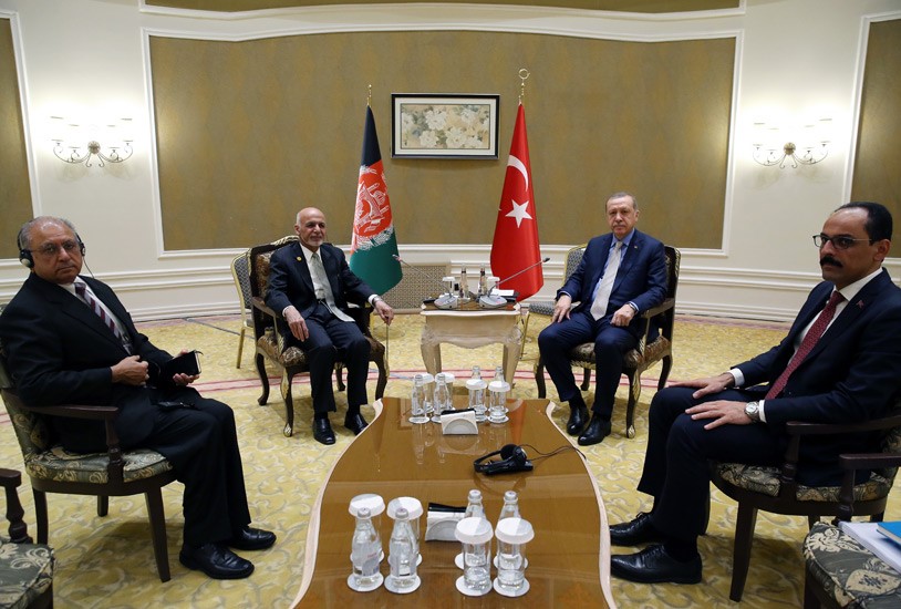Erdoğan'dan Kazakistan'da diplomasi trafiği