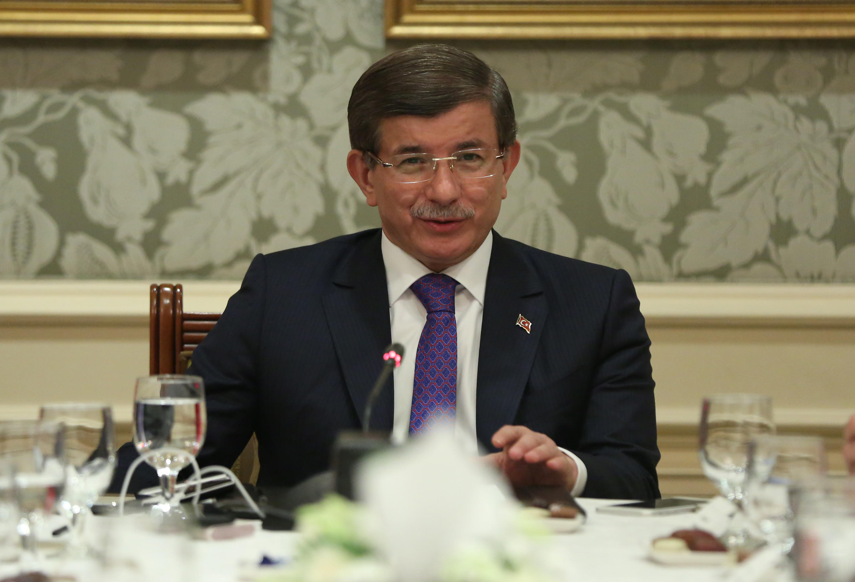 Başbakan Davutoğlu'ndan gündeme dair açıklamalar