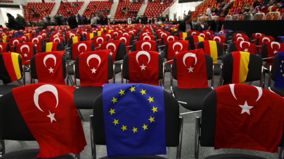Avrupalı Türklerin AB'ye katılım raporu