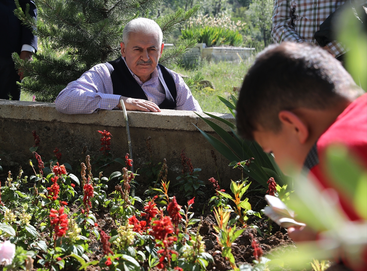 Başbakan Yıldırım memleketi Erzincan'da
