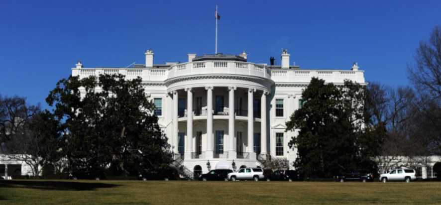 Beyaz Saray yakınında ateş açan kişi vuruldu