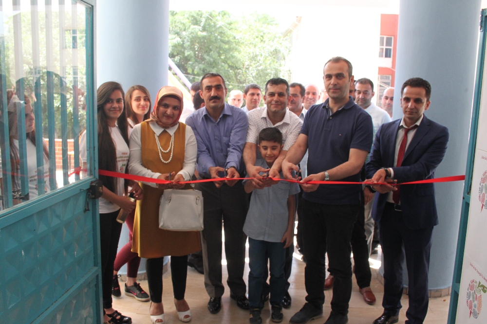 Cizre'de bilim fuarı açıldı