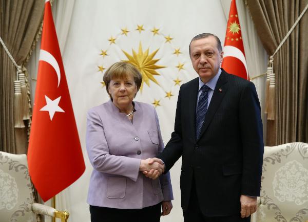Almanya Başbakanı Merkel Ankara'da