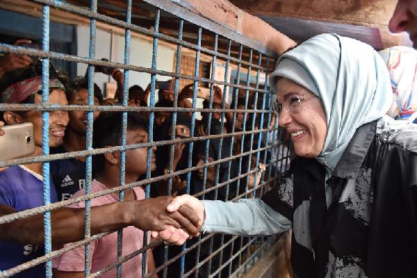 Emine Erdoğan Arakanlı Müslümanlara destek verdi