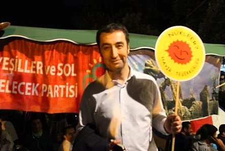 Cem Özdemir Hamburg'daki protestoları gereksiz buldu
