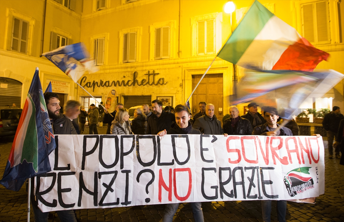 İtalyanlar referandumda 'hayır' dedi