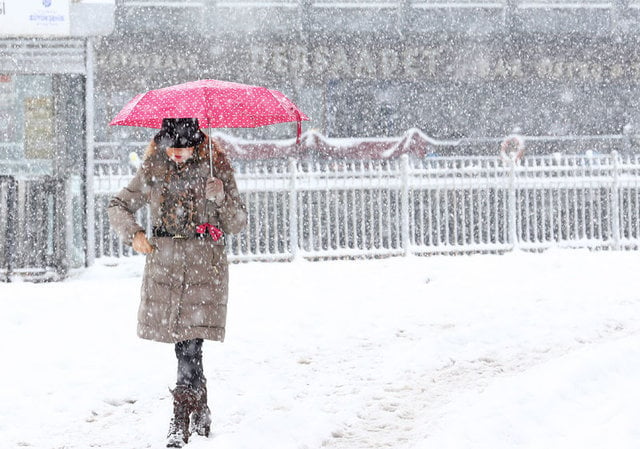 İstanbul'da beklenen kar yağışı etkili oluyor