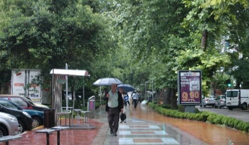 İstanbul'da hava bu hafta yağmurlu geçecek