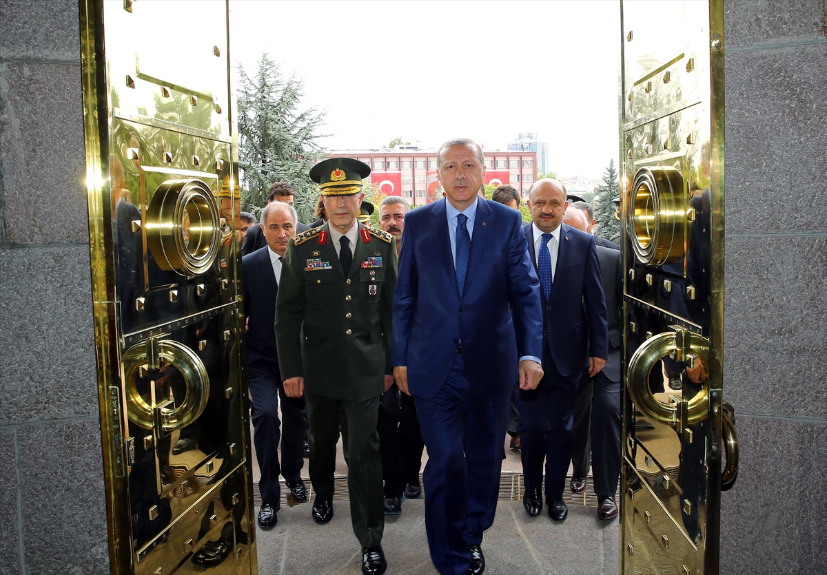 Cumhurbaşkanı Erdoğan Genelkurmay karargahında