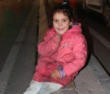 Pembe montlu kız Suriye Suad çıktı 