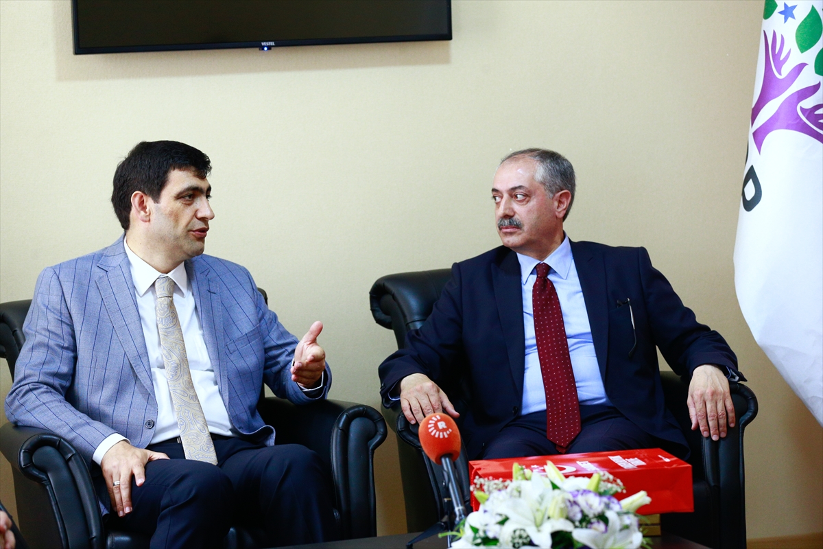 Saadet Partisi'nin HDP ziyaretinde Erbakan konuşuldu