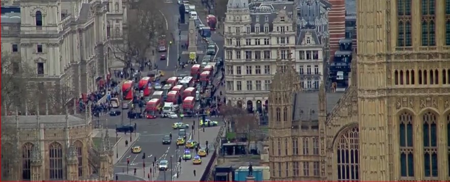 İngiltere Parlamentosu'nda terör saldırısı