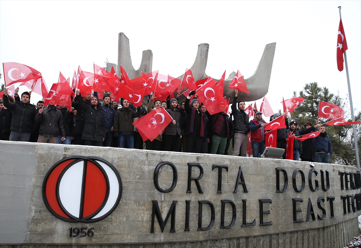 ODTÜ'de teröre karşı protesto