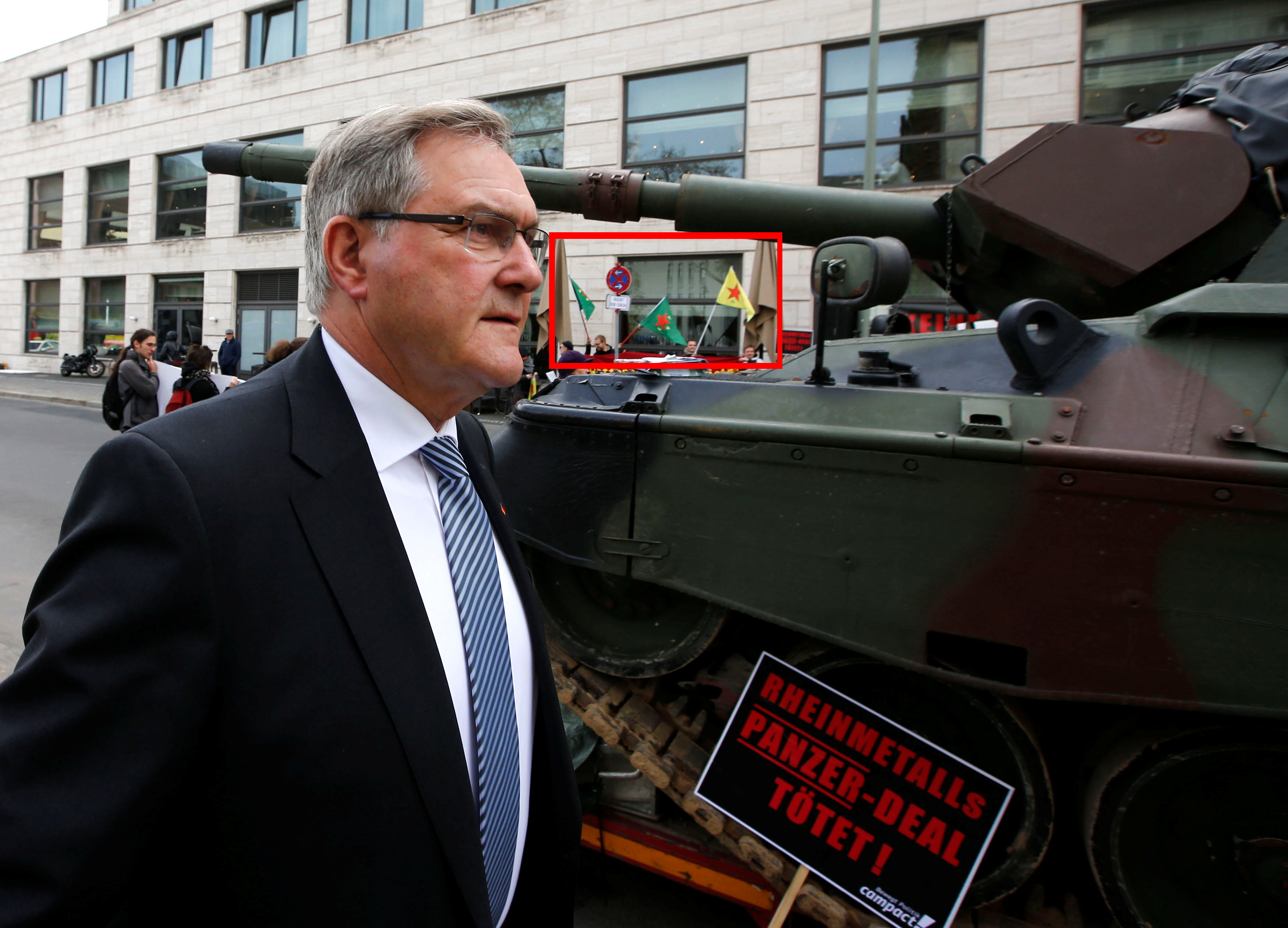 Alman tankının Türkiye'de üretilmesine karşı çıkıyorlar