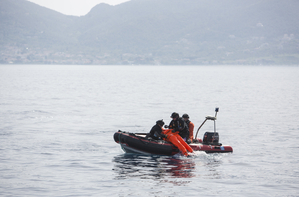 Norveçli bakan mültecileri anlamak için Akdeniz'e daldı