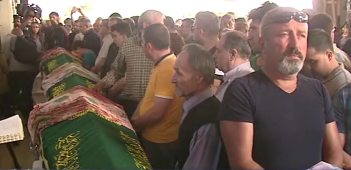 Muğla'daki trafik kazasının ardından cenazeler defnedildi