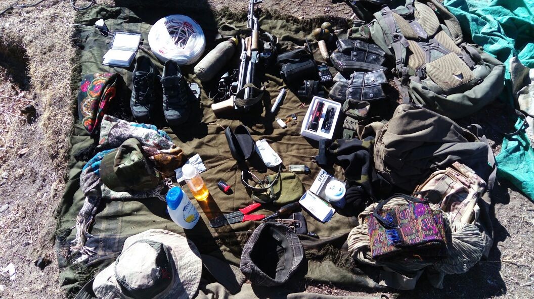 Van'da teröristlere ait silah ve mühimmat bulundu
