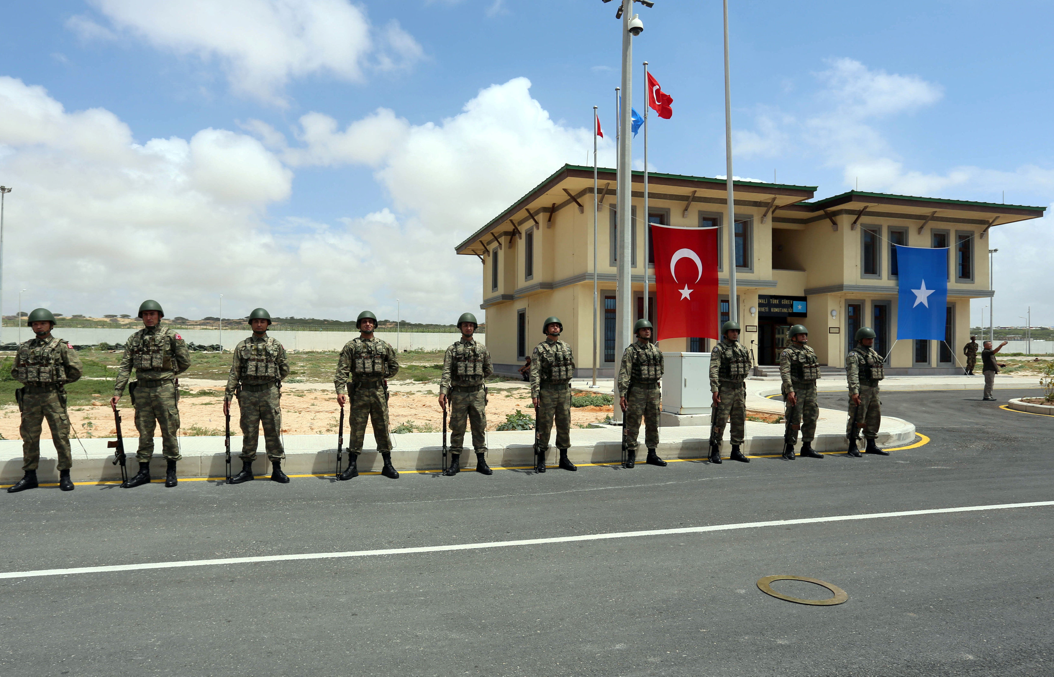 Somali'de Türk askeri eğitim kampı açıldı