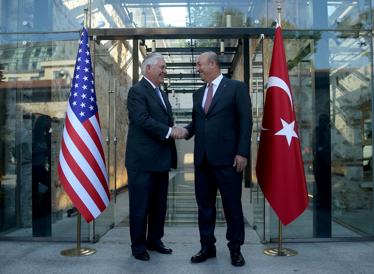 Bakan Çavuşoğlu, ABD'li mevkidaşıyla görüştü