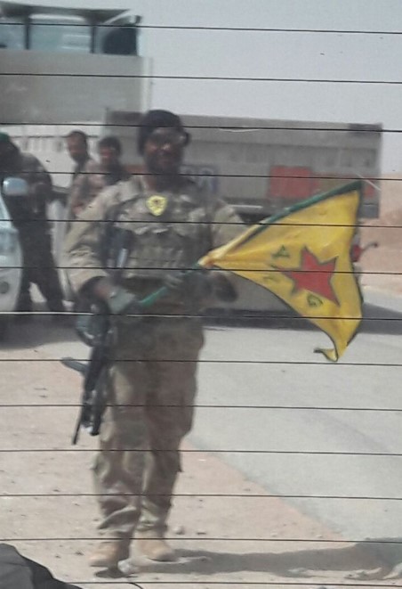 YPG'li siyahi terörist 