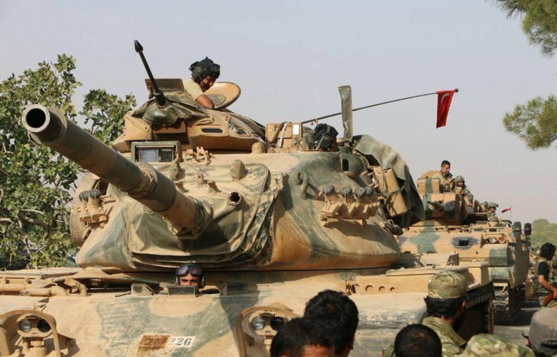 Suriye: Tankların sınırı geçmesi egemenliğimizin ihlali