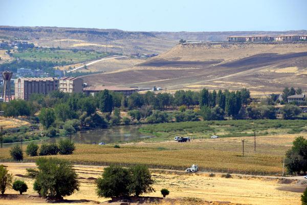 Diyarbakır'da PKK'nın 600 kiloluk bombası ele geçirildi