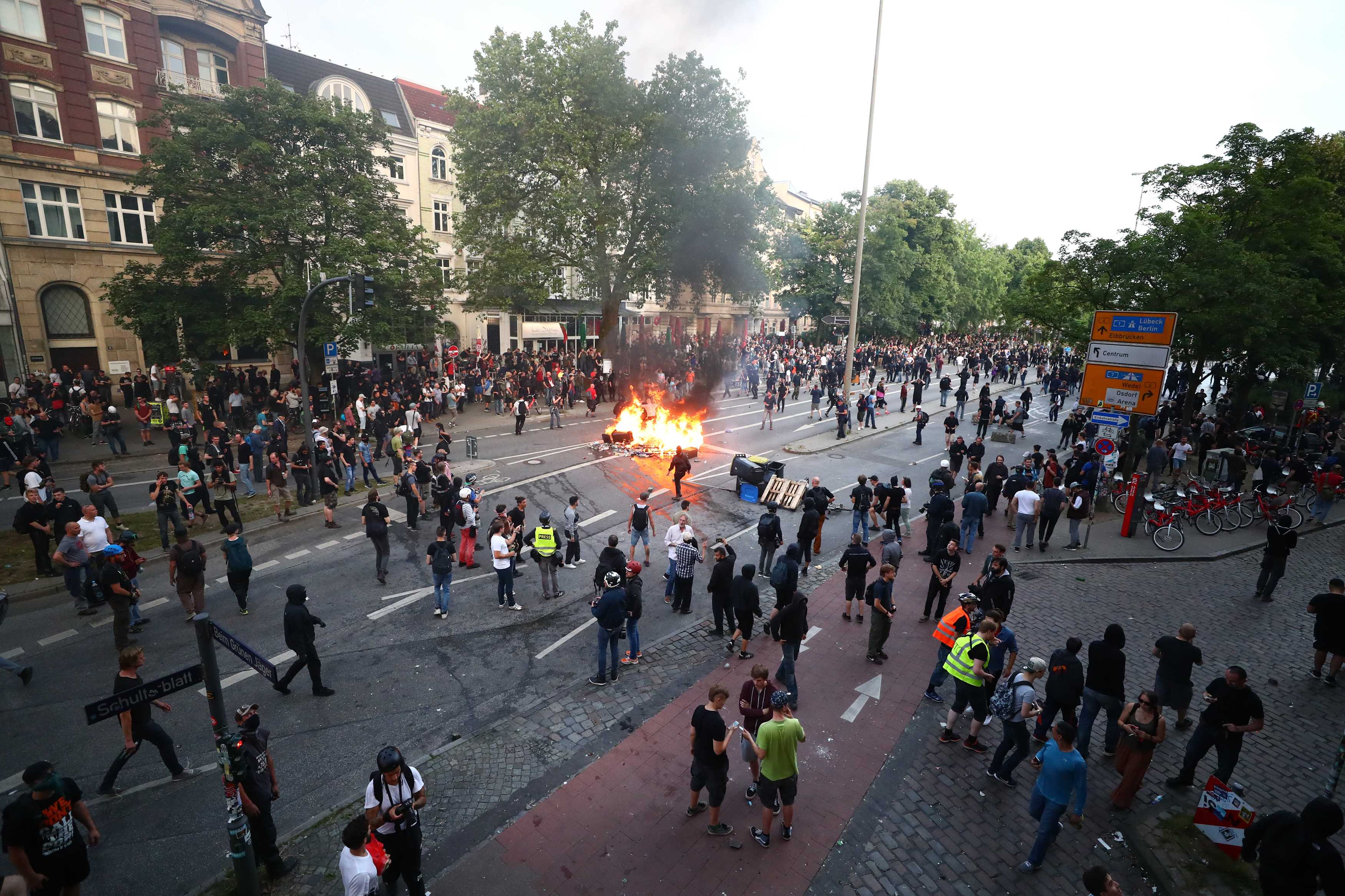 Alman devlet televizyonu polis şiddetini görmüyor