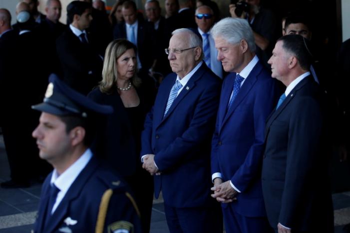 Bill Clinton'dan Şimon Peres'e dua