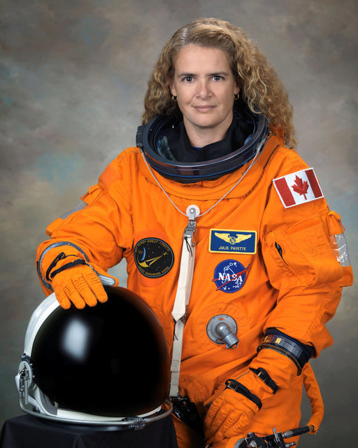 Eski astronot Kraliçe Elizabeth adına Kanada Genel Valisı oldu