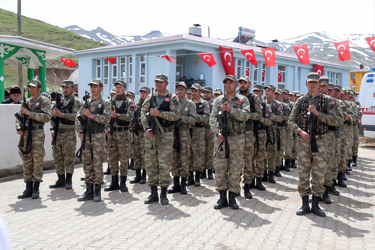 Şehit Kırgız Türkü şehit son yolculuğuna uğurlandı