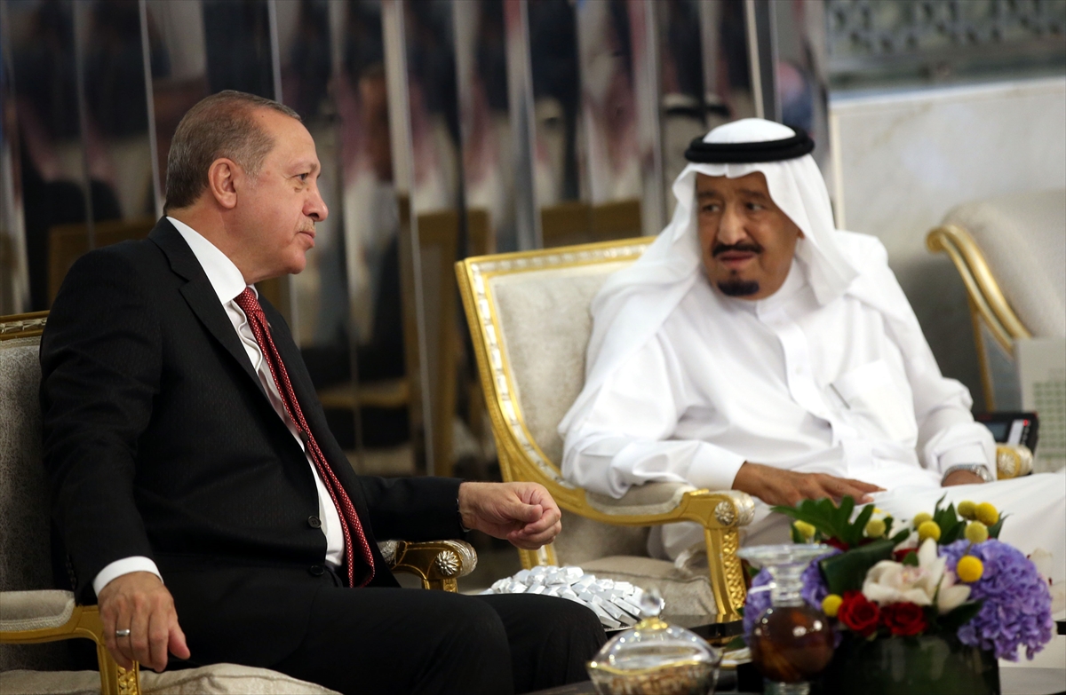 Cumhurbaşkanı Erdoğan Suudi Arabistan'da