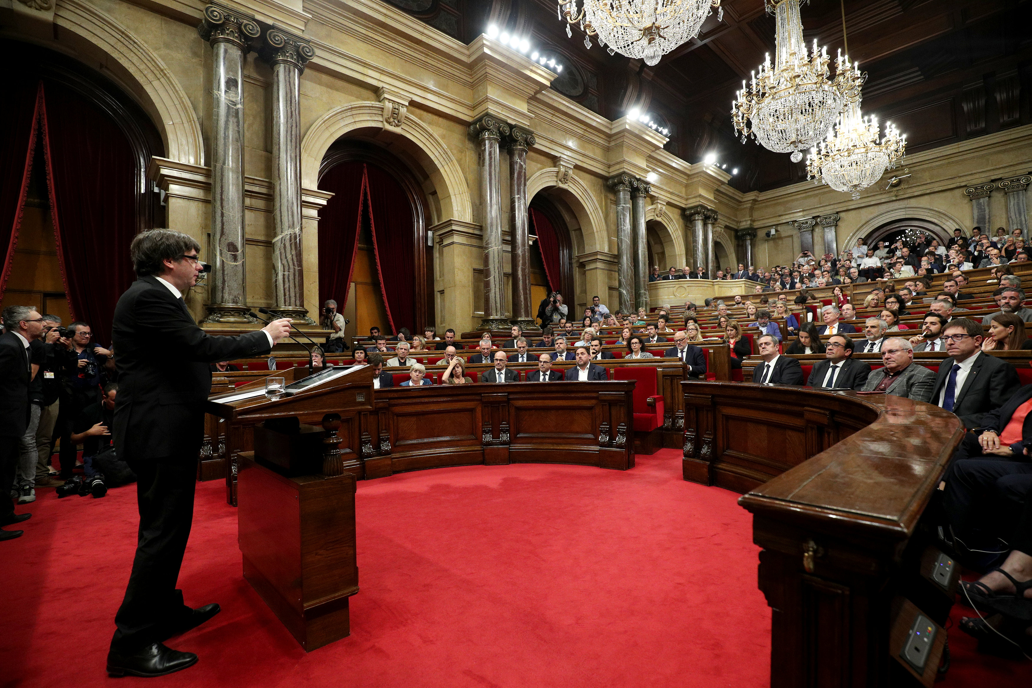 Katalonya'da bağımsızlık ertelenmesi talebi