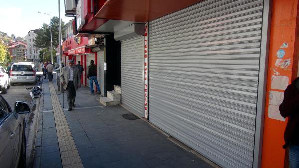 Tunceli'de kepenkler açılmadı: Soruşturma başlatıldı