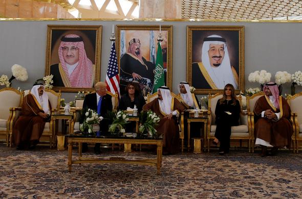 Donald Trump'tan Suudi Arabistan'a ziyaret